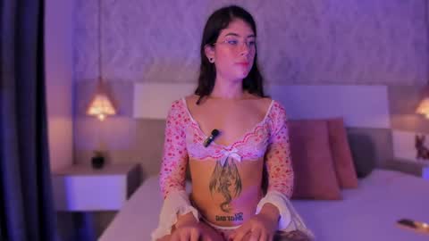 Vttoria online show from 03-25-26, 02:34