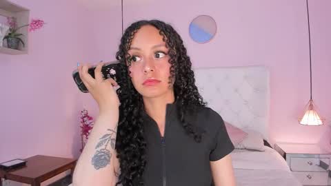 Vivi online show from 02-12-26, 04:07