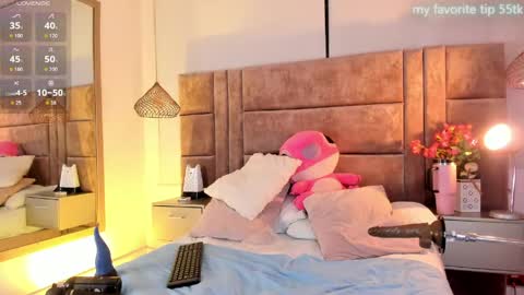 Viviana  online show from 05-31-26, 12:52
