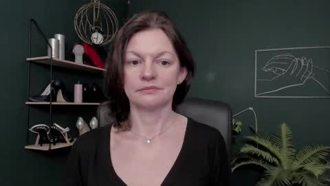 Vivian online show from 01-13-26, 07:24