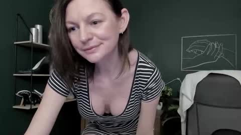 Vivian online show from 02-07-26, 07:45