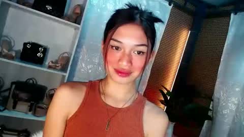 Vivian online show from 01-06-25, 05:06