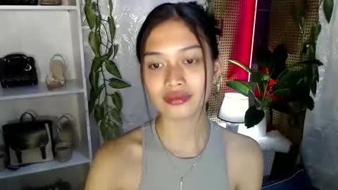 Vivian online show from 01-12-25, 01:21