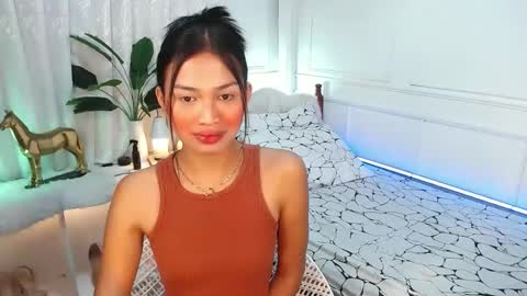 Vivian online show from 03-10-25, 09:18