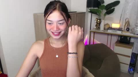 Vivian online show from 09-10-25, 08:31