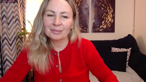 Vivian online show from 10-12-25, 05:45