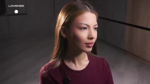 Snapshot of viviangood chatting on 05-06-26, 01:38 Naomi online show from 05-06-26, 01:38