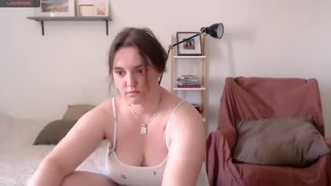Lela online show from 07-18-26, 09:46