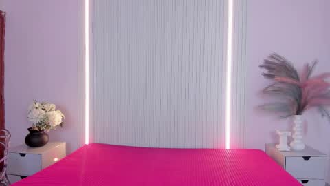 vivianowen9 online show from 03-06-26, 12:12