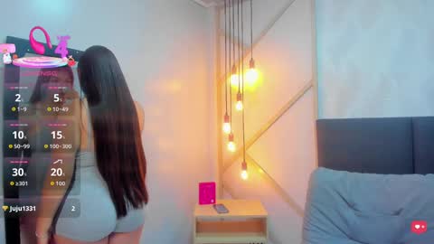 Vivian online show from 11-06-25, 11:55