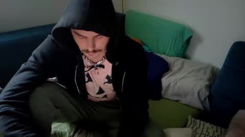 Viv online show from 11-01-25, 01:13