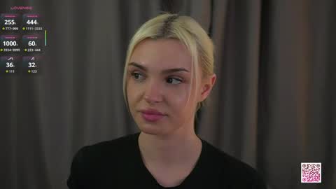 Snapshot of vivid_girls chatting on 06-06-26, 08:52 Nelly and Mari online show from 06-06-26, 08:52