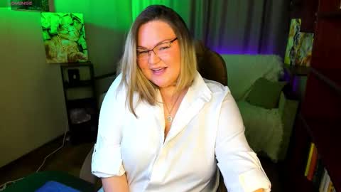 Vivien online show from 03-14-26, 01:16