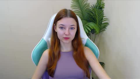 Vivien online show from 12-16-24, 06:49