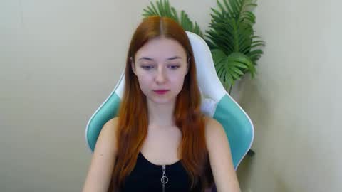 Vivien online show from 01-06-25, 09:32