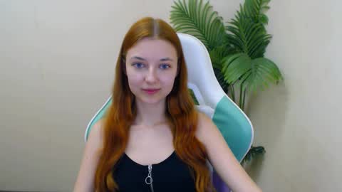 Vivien online show from 03-04-25, 09:54