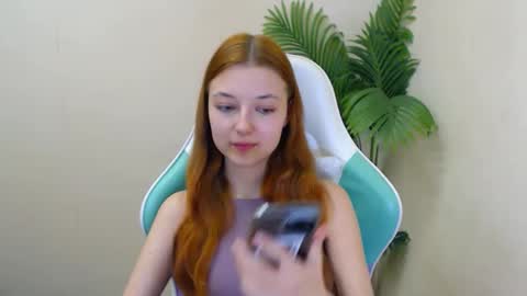 Vivien online show from 03-10-25, 06:45