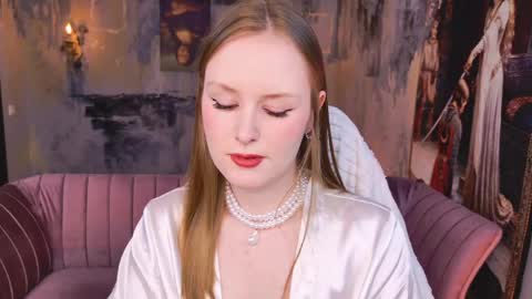 Vivien online show from 04-14-26, 05:13