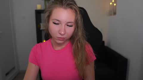 VivienVance online show from 07-08-26, 06:56