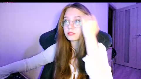 Snapshot of vivivivikkie chatting on 07-10-26, 10:01 vivivivikkie online show from 07-10-26, 10:01