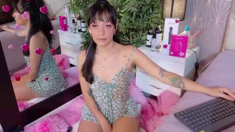 Vixen  online show from 05-12-26, 11:40