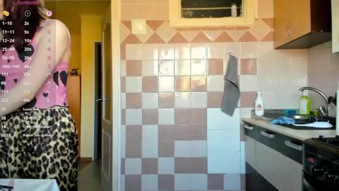 Nika 18 . online show from 03-29-26, 05:18