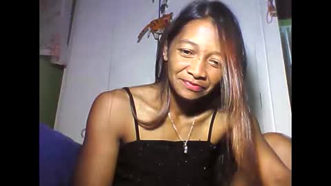 Snapshot of vixen_lina chatting on 05-06-26, 06:46 vixen_lina online show from 05-06-26, 06:46