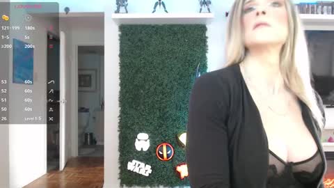 Vixen online show from 11-02-25, 03:25