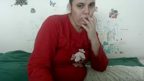 Snapshot of vixenbya chatting on 01-26-25, 10:34 vixenbya online show from 01-26-25, 10:34