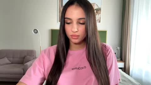 Miss Mia online show from 05-27-26, 01:08