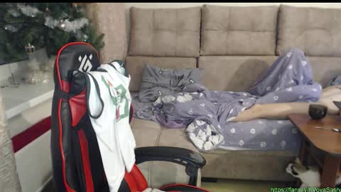 Snapshot of vladimirsibiria chatting on 01-18-26, 03:38 Vova and Sasha online show from 01-18-26, 03:38