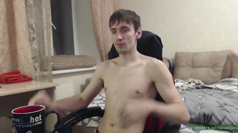 Snapshot of vladimirsibiria chatting on 02-18-26, 06:48 Vova and Sasha online show from 02-18-26, 06:48