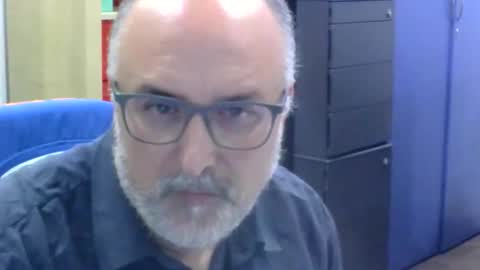 volpi72 online show from 11-05-25, 07:03