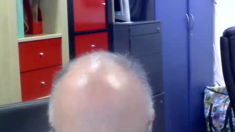 volpi72 online show from 12-18-25, 06:58