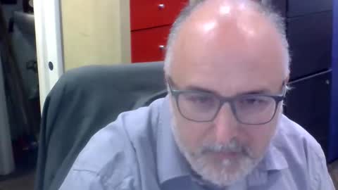 Snapshot of volpi72 chatting on 04-23-26, 10:47 volpi72 online show from 04-23-26, 10:47