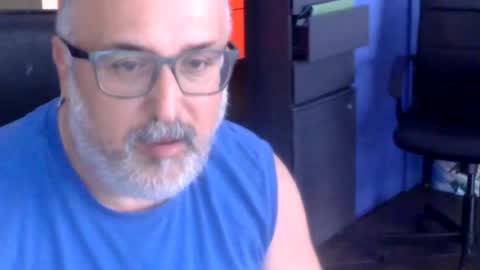 Snapshot of volpi72 chatting on 06-16-26, 11:35 volpi72 online show from 06-16-26, 11:35