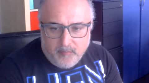 Snapshot of volpi72 chatting on 07-08-26, 11:58 volpi72 online show from 07-08-26, 11:58