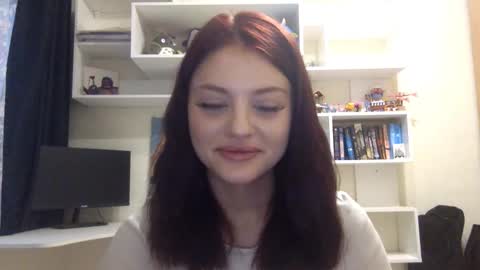 Snapshot of vondalorensen chatting on 09-19-25, 01:56 vondalorensen online show from 09-19-25, 01:56