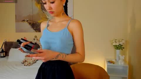 Snapshot of vonen_ray chatting on 12-14-25, 03:56 Vonen online show from 12-14-25, 03:56