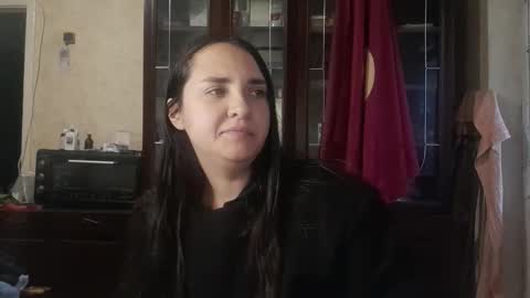 voulezvous_angel online show from 11-10-25, 05:17