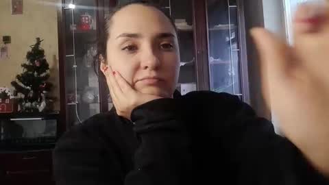 voulezvous_angel online show from 01-18-26, 07:45