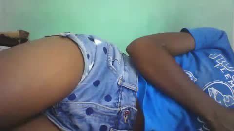 vounialdy online show from 03-12-25, 05:38