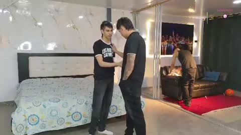 voyeurism_guys online show from 08-05-26, 10:44