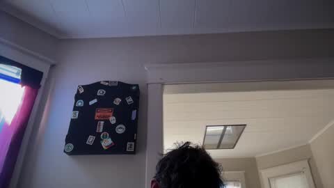 Snapshot of vveejay48826 chatting on 09-10-25, 09:04 vveejay online show from 09-10-25, 09:04