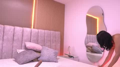 Violeta online show from 02-24-26, 03:04