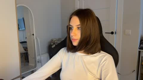 Arina online show from 05-27-26, 08:11