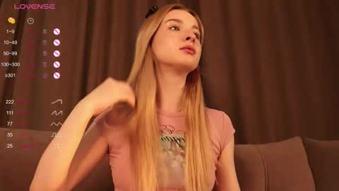 Nana online show from 11-15-25, 04:43