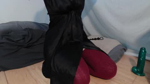 Rose online show from 11-09-25, 11:36