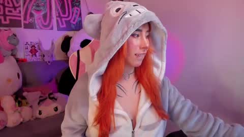 AIKA  online show from 12-23-24, 08:03