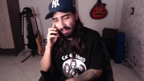 Snapshot of wake_and_bakee chatting on 02-12-25, 01:41 John online show from 02-12-25, 01:41